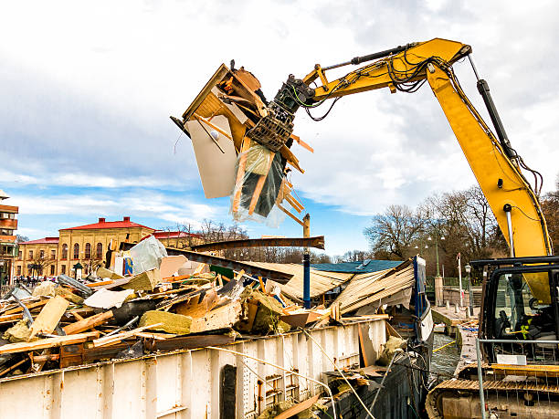 Best Basement Cleanout Services  in Hendersonville, NC